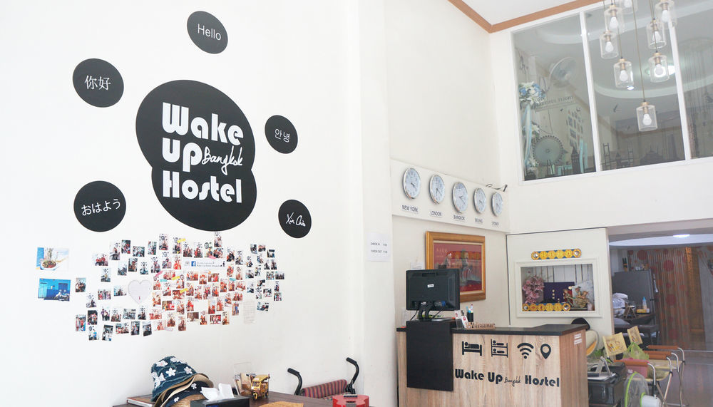 Wake Up Hostel Bangkok Exteriör bild